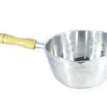 Caçarola Alumínio Polido Japi Cabo Madeira sem Tampa 18cm Caçarola Alumínio Polido Japi Cabo Madeira sem Tampa 18cm