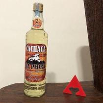 Cachaça da Pedra Ouro 670 ml Cachaça da Pedra Ouro 670 ml