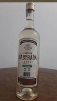 Cachaça gabyraba.armazenada em barril de bálsamo graduação alcoólica de 42% - Gabyraba