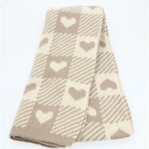 Cachecol em Tricot com Estampa de Coração