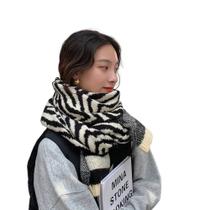 Cachecol Feminino Vintage com Estampa de Zebra