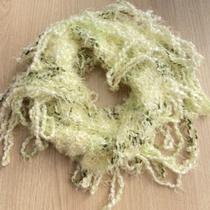 Cachecol Verde com Franjas