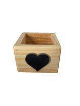 Cachepô Coração Em Madeira Pinus