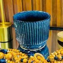 Cachepot Grooving G Azul Royal em Cerâmica Pintura Radioativa Cachepot Grooving G Azul Royal em Cerâmica Pintura Radioativa