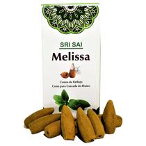 Cachoeira Melisa com cones de incenso - SRI SAI Cachoeira Melisa com cones de incenso - SRI SAI