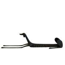 Cachorra Baleia Deitada (Cabeça em Pé)