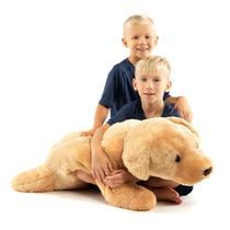 Cachorro de Pelúcia Gigante RB Royal Brooks - 89x38cm Cachorro de Pelúcia Gigante RB Royal Brooks - 89x38cm