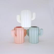 Cacto decorativo de plástico para casa, eventos e escritorio e vaso de flores - Verde Claro Cacto decorativo de plástico para casa, eventos e escritorio e vaso de flores - Verde Claro