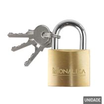 Cadeado 38mm com 3 Chaves Haste Curta Latão - Tudo em Caixa Cadeado 38mm com 3 Chaves Haste Curta Latão - Tudo em Caixa