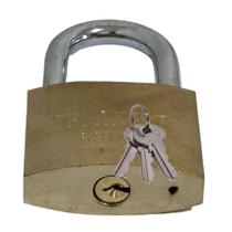 Cadeado Grande 63mm 3 Chavse Antifurto Para Proteção do Seu Patrimonio