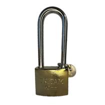 Cadeado grande Alongado 50x125 mm Haste Longa 3 chaves Cadeado grande Alongado 50x125 mm Haste Longa 3 chaves