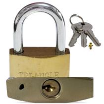 Cadeado Grande Serie Especial TrianGle 63mm Com 3 Chaves Antifurto