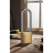 Cadeado Haste Longa 70mm Dourado Segurança Reforçada