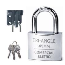 Cadeado Trian-Gle Robusto Corpo Maciço Haste Inox Cimentada 45mm Chave Atomica Cadeado Trian-Gle Robusto Corpo Maciço Haste Inox Cimentada 45mm Chave Atomica