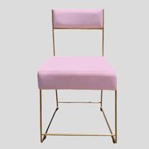 Cadeira Atena Base de Ferro Maciço dourada suede Rosa Bebê - D'Classe Decor