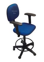 Cadeira caixa alta com braço com regulagem de altura com aro com rodizio para balcao mercado recepçao tercido azul