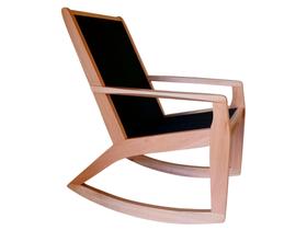 Cadeira de balanço de madeira / sling preta