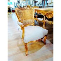 Cadeira de Braço Palhinha Tecido Branco Entalhado a Mão Luxo Cadeira de Braço Palhinha Tecido Branco Entalhado a Mão Luxo