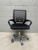 Cadeira de Escritório Giratória