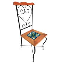 Cadeira de Jantar Coração com Ladrilho Hidráulico Artesanal Ferro e Madeira Maciça Cadeira de Jantar Coração com Ladrilho Hidráulico Artesanal Ferro e Madeira Maciça