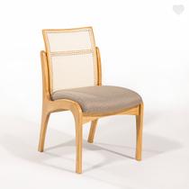 Cadeira de Jantar em Madeira Lisboa Encosto Rattan Estofada Linho Marrom Claro L87 RMI Cadeira de Jantar em Madeira Lisboa Encosto Rattan Estofada Linho Marrom Claro L87 RMI