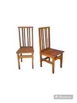 Cadeira de madeira catalão