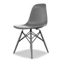 Cadeira Eames DSW Konkret