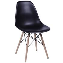 Cadeira Eames Eiffel DSW Polipropileno Base Madeira
