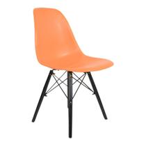 Cadeira Eiffel Sem Braços - Base Madeira Preta - Assento Polipropileno - Cor Laranja