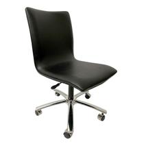 Cadeira Escritório Amanda cor Preta base cromada com regulagem de altura