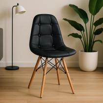 Cadeira Estofada Preta Eames Eiffel Botonê Base Madeira Retro