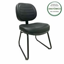 Cadeira Executiva COSTURADA Base Trapézio - MARTIFLEX - Cor Preta Cadeira Executiva COSTURADA Base Trapézio - MARTIFLEX - Cor Preta