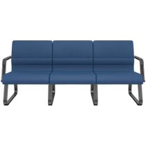 Cadeira Longarina 3 Lugares Recepção com Braço Pés Preto Lev P03 Crepe Azul - Lyam Decor Cadeira Longarina 3 Lugares Recepção com Braço Pés Preto Lev P03 Crepe Azul - Lyam Decor
