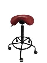 Cadeira mocho sela alta tatoo e cílios 65cm 75cm suede - veludo vinho Cadeira mocho sela alta tatoo e cílios 65cm 75cm suede - veludo vinho