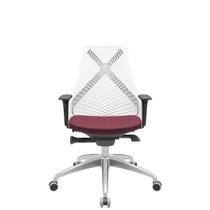 Cadeira Office Bix Tela Branca Assento Poliéster Vinho Autocompensador Base Alumínio 95cm - 64003 - Sun House