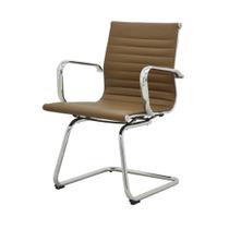 Cadeira Office Sevilha Esteirinha Rivatti em PU Marrom Caramelo Base Fixa Cromada