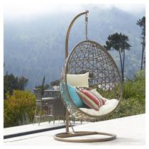 Cadeira Pendente Egg de Ratan Cadeira Pendente Egg de Ratan