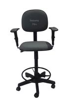 Cadeira secretaria caixa alta com - braço - base de rodízio - com aro - recepção mercado balcão tecido cinza/preto