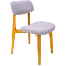 Cadeira Zoe - Viva a Modernidade com Conforto