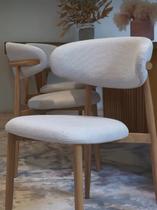 Cadeiras LUCY Estrutura em Aço Pintura em Madeira