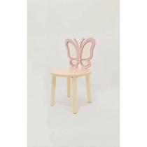 Cadeirinha infantil em MDF e detalhes em talagarça Cadeirinha infantil em MDF e detalhes em talagarça