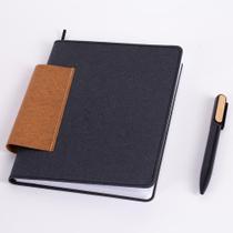 Caderno de Anotações com Capa Sintética e com Porta Caneta