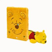 Caderno e Estojo Fluffy Pelúcia DAC Ursinho Pooh