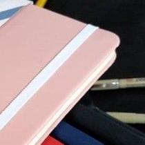 Caderno GRANDE sketchbook e com pauta tipo moleskine 21x14cm Caderno GRANDE sketchbook e com pauta tipo moleskine 21x14cm