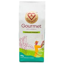 Café 3 Corações Torrado e Moído Cerrado Mineiro Gourmet 250g Café 3 Corações Torrado e Moído Cerrado Mineiro Gourmet 250g
