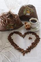 Café em grãos 100% natural e artesanal grãos selecionados - Poli Alimentos Artesanais