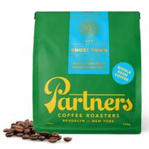 Café em Grãos Ghost Town Decaf 340 g PARTNERS COFFEE ROASTERS Café em Grãos Ghost Town Decaf 340 g PARTNERS COFFEE ROASTERS