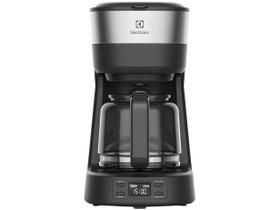 Cafeteira Elétrica Electrolux Efficient ECM25 Programável com Timer 30 Cafés Preto 4910AOBR502 Cafeteira Elétrica Electrolux Efficient ECM25 Programável com Timer 30 Cafés Preto 4910AOBR502