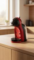 Cafeteira Portátil Automática Multibebidas Vermelha