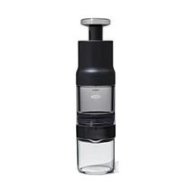 Cafeteira Portátil em Pó Rapid Brewer OXO Preta Cafeteira Portátil em Pó Rapid Brewer OXO Preta